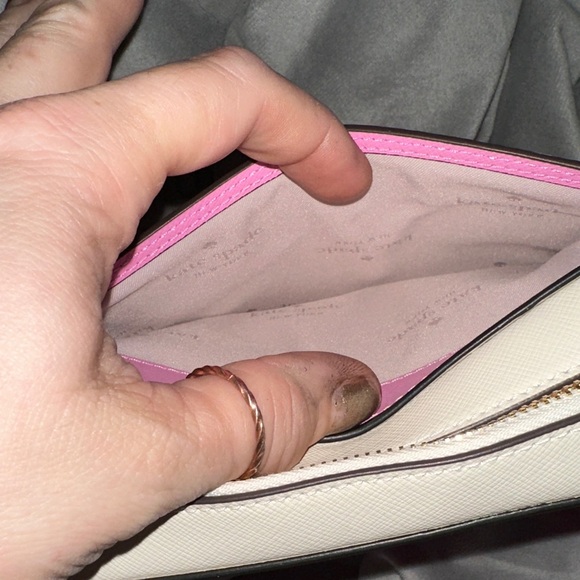 NWT Kate Spade Pink and Cream Crossbody Bag gold accents nice - Picture 6 of 8